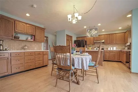 706 Timberview, Springfield, OH 45502 photo 14