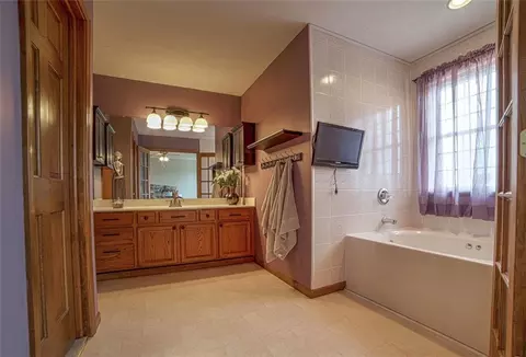 706 Timberview, Springfield, OH 45502 photo 26