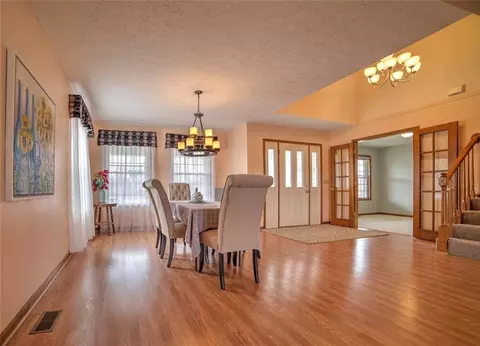 706 Timberview, Springfield, OH 45502 photo 3
