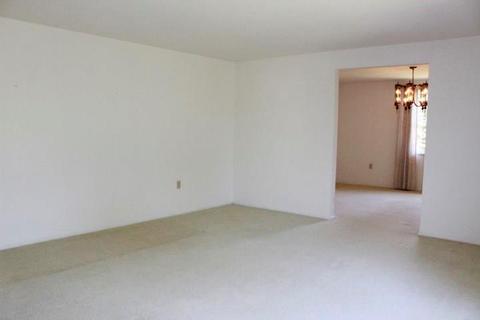 2452 Brookdale, Springfield, OH 45502 photo 11