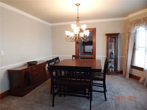 1104 Broadway St, Springfield, OH 45504 photo 2