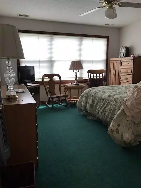 2780 Wildflower Dr, Springfield, OH 45504 photo 32
