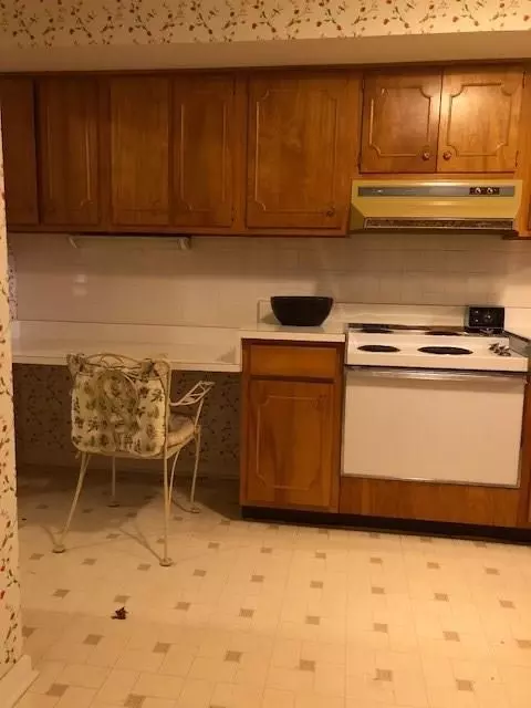 2431 Carousel Dr, Springfield, OH 45503 photo 7