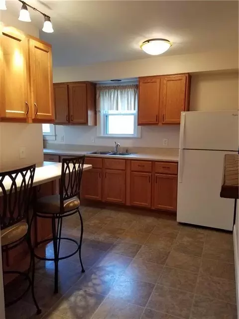 2137 Hoppes Ave, Springfield, OH 45503 photo 5