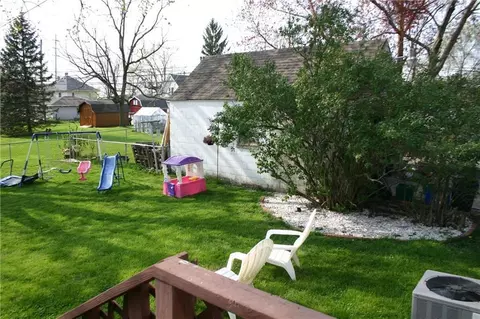 1027 N Burnett, Springfield, OH 45503 photo 25