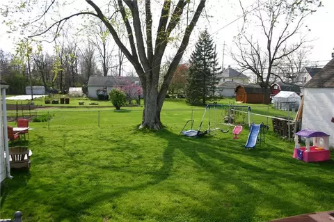 1027 N Burnett, Springfield, OH 45503 photo 24