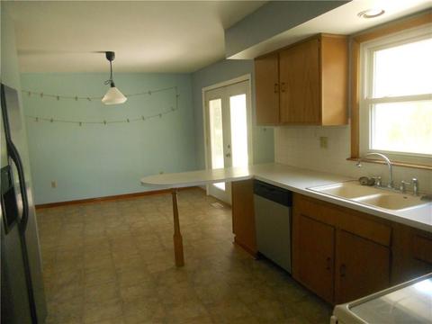 3327 Hanson Rd, Springfield, OH 45504 photo 9