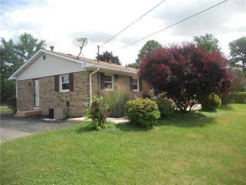3327 Hanson Rd, Springfield, OH 45504 photo 4