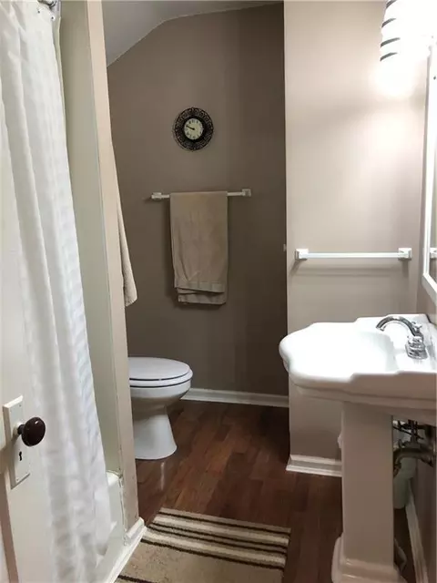 212 N Clairmont Ave, Springfield, OH 45503 photo 3
