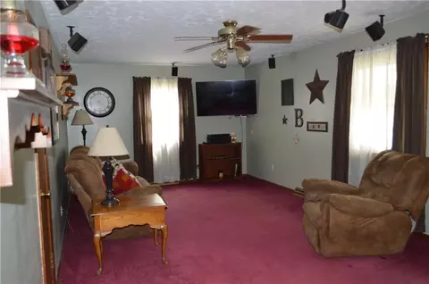 1910 Maiden, Springfield, OH 45504 photo 3