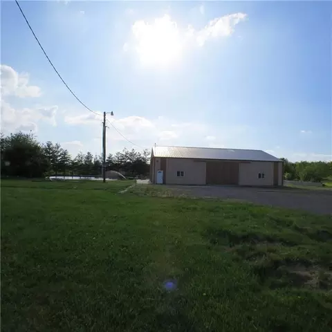 1899 E Bluelick, Lima, OH 45801 photo 2