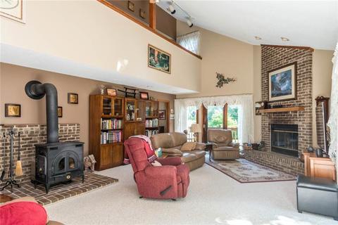 6119 S Tecumseh Rd, Springfield, OH 45502 photo 8