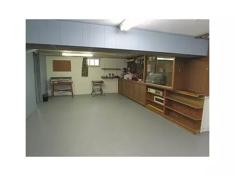 2315 E High St, Springfield, OH 45505 photo 19