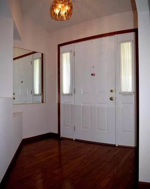 5464 Stoneridge, Springfield, OH 45503 photo 4