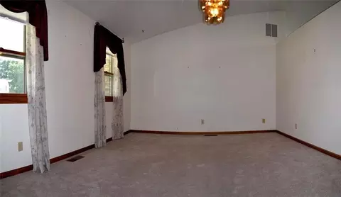 5464 Stoneridge, Springfield, OH 45503 photo 6