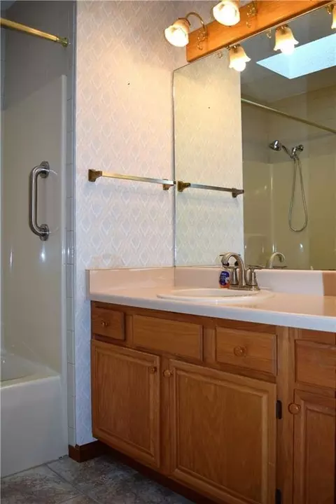 5464 Stoneridge, Springfield, OH 45503 photo 18
