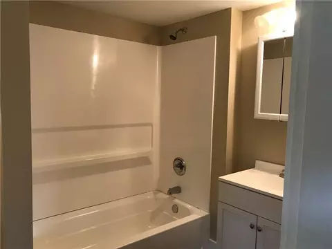 852 N Burnett Rd, Springfield, OH 45503 photo 14