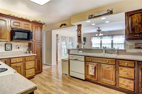 6328 Prairie, Springfield, OH 45502 photo 13