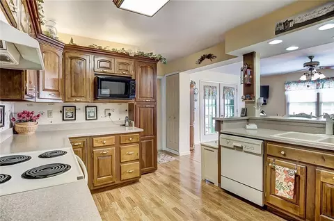 6328 Prairie, Springfield, OH 45502 photo 14