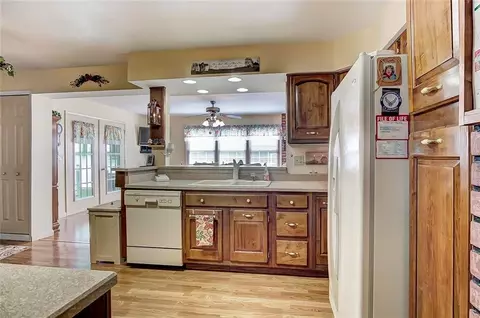 6328 Prairie, Springfield, OH 45502 photo 12