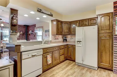 6328 Prairie, Springfield, OH 45502 photo 18
