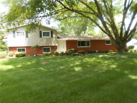 3301 Kappel Dr, Springfield, OH 45503 photo 2