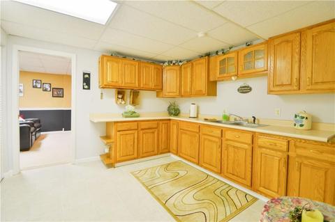 1015 Spring Falls Ave, Springfield, OH 45502 photo 48