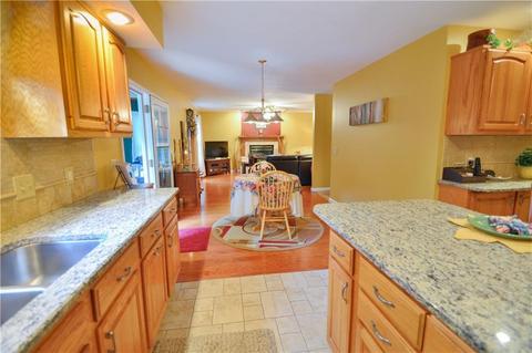 1015 Spring Falls Ave, Springfield, OH 45502 photo 12