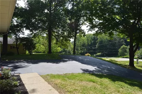 426 Shrine Rd, Springfield, OH 45504 photo 37