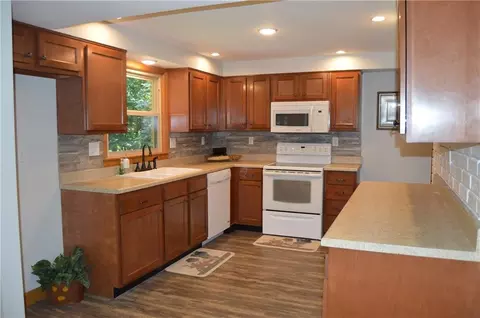 426 Shrine Rd, Springfield, OH 45504 photo 9