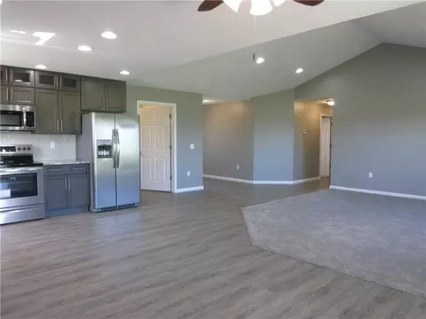 2264 E Wayne St, Celina, OH 45822 photo 4