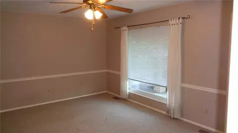 3115 Sudbury, Springfield, OH 45503 photo 2