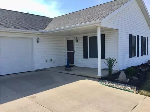 1309 Meadowview, Celina, OH 45822 photo 2