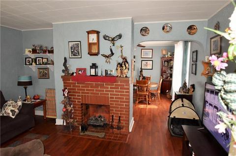 1307 W Mulberry St, Springfield, OH 45506 photo 3
