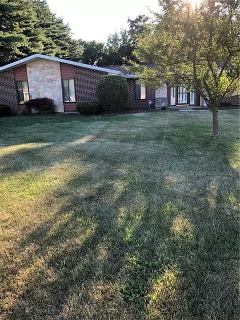 3303 Seneca, Springfield, OH 45502 photo 1