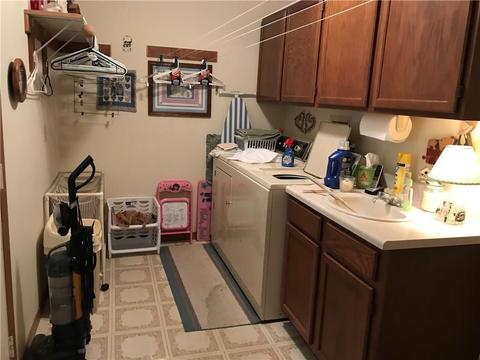 1045 Bradford, Springfield, OH 45503 photo 10