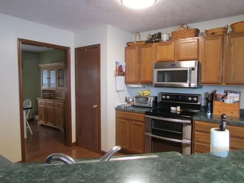 1364 Willow Chase Dr, Springfield, OH 45503 photo 17