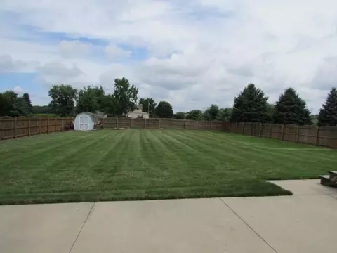1364 Willow Chase Dr, Springfield, OH 45503 photo 32
