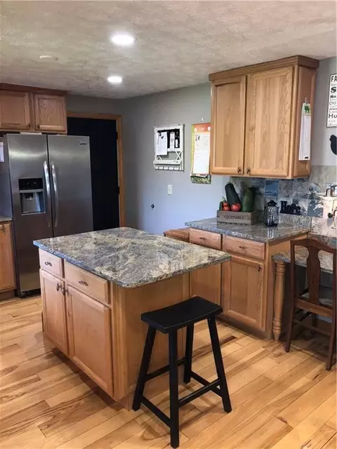 155 N Tecumseh Rd, Springfield, OH 45504 photo 2