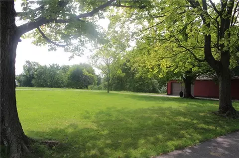 4027 Sintz Rd, Springfield, OH 45504 photo 5