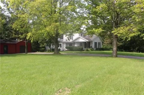 4027 Sintz Rd, Springfield, OH 45504 photo 2