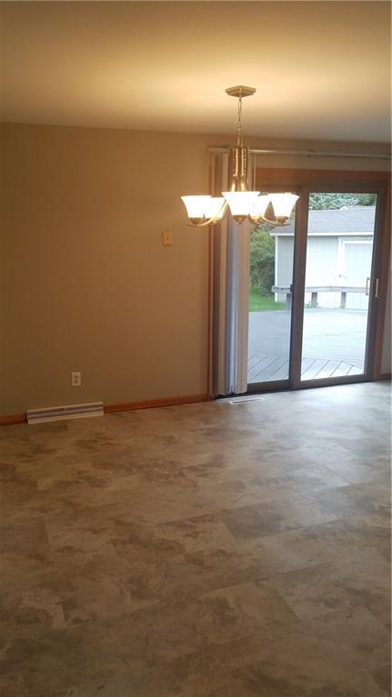4266 Camelot, Springfield, OH 45503 photo 12