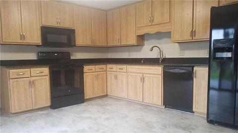 4266 Camelot, Springfield, OH 45503 photo 9