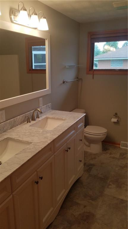 4266 Camelot, Springfield, OH 45503 photo 17