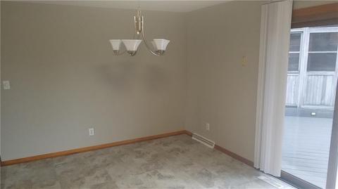 4266 Camelot, Springfield, OH 45503 photo 11