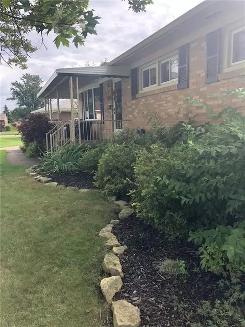 1513 Torrence Dr, Springfield, OH 45503 photo 3