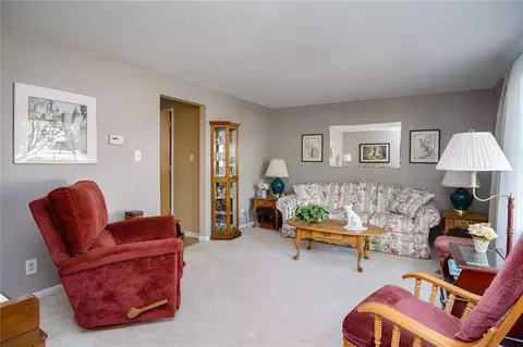 5242 Hahn Ave, Fairborn, OH 45324 photo 5