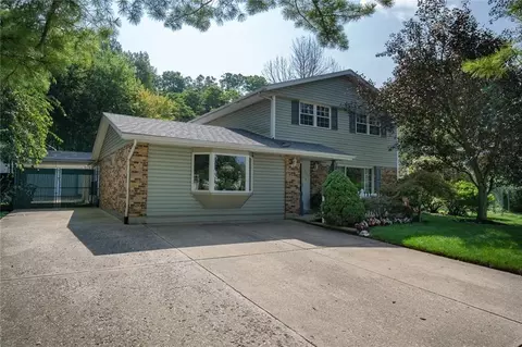 5242 Hahn Ave, Fairborn, OH 45324 photo 3