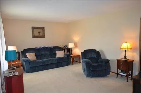 3083 W Brixton Dr #..., Springfield, OH 45503 photo 2