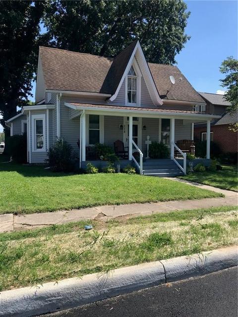 112 N Boggs St, De Graff, OH 43318 photo 1